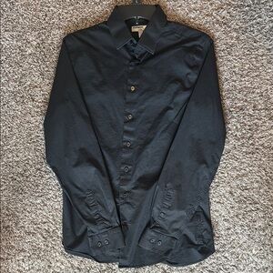 Calvin Klein Men's Elegant Black Dress Shirt